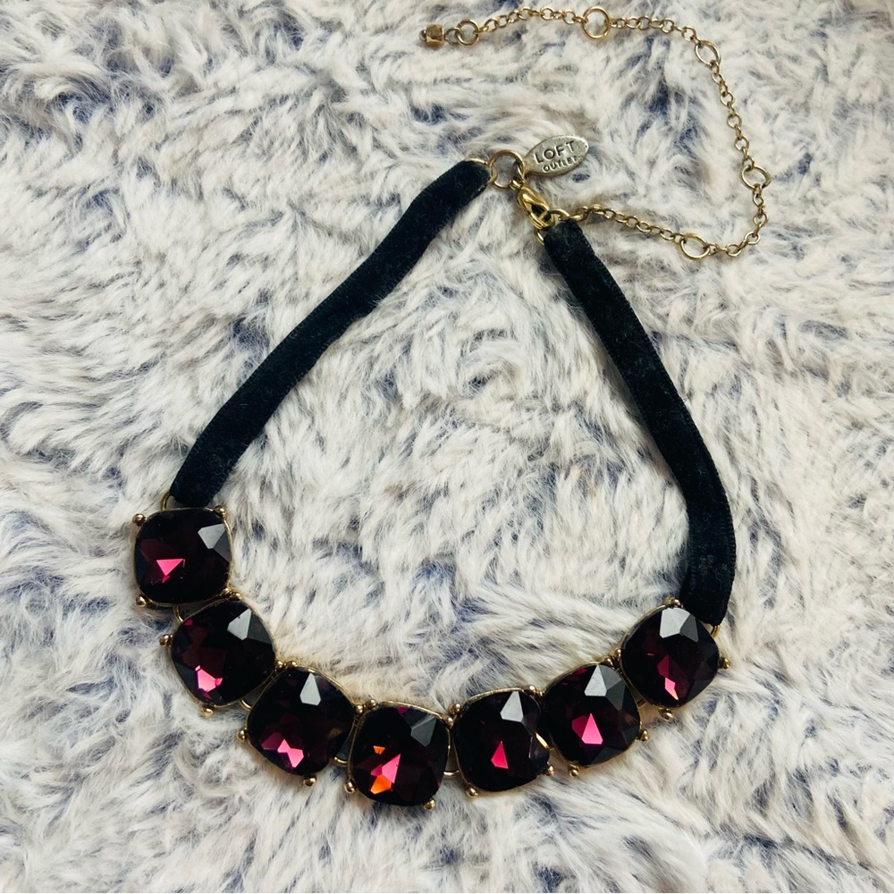 Loft Dark Burgundy adjustable velvet choker. Beautiful Statement Necklace!
